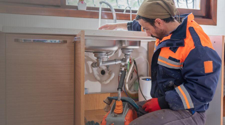 Professional emergency plumbing in Fort Deposit, AL